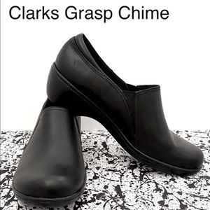 Black Clark’s Women’s Slip Resistant Work Shoes